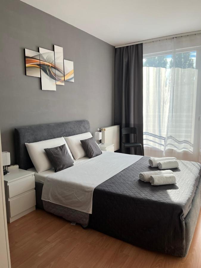 Vip Mini Resort,Private Parking & Balcony Будапеща Екстериор снимка