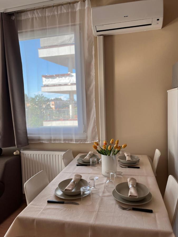 Vip Mini Resort,Private Parking & Balcony Будапеща Екстериор снимка